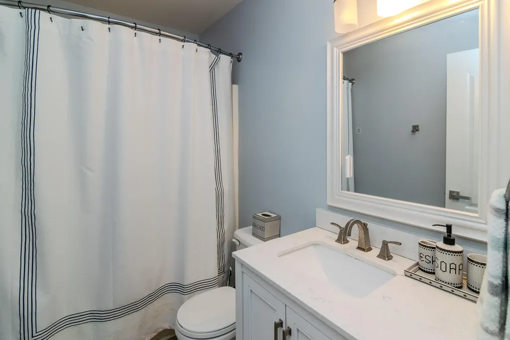 832 Vermillion Peak Pass Lexington KY 40515