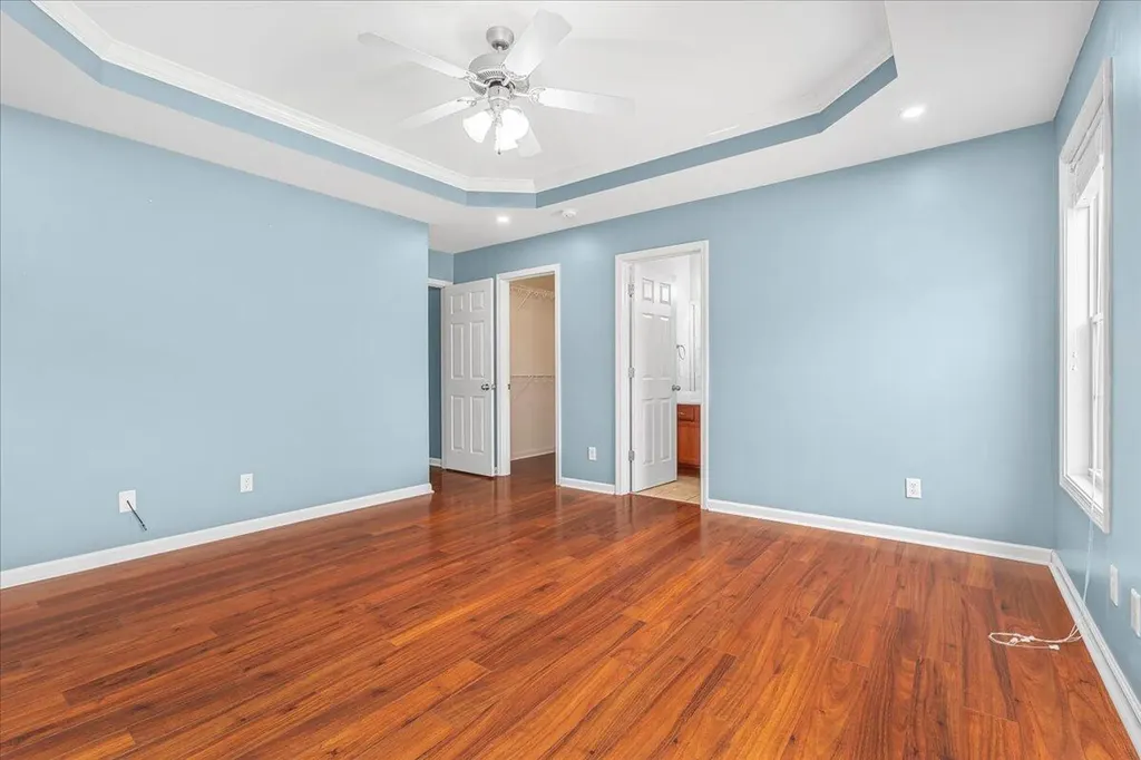 285 Gleneagles Way Versailles KY 40383