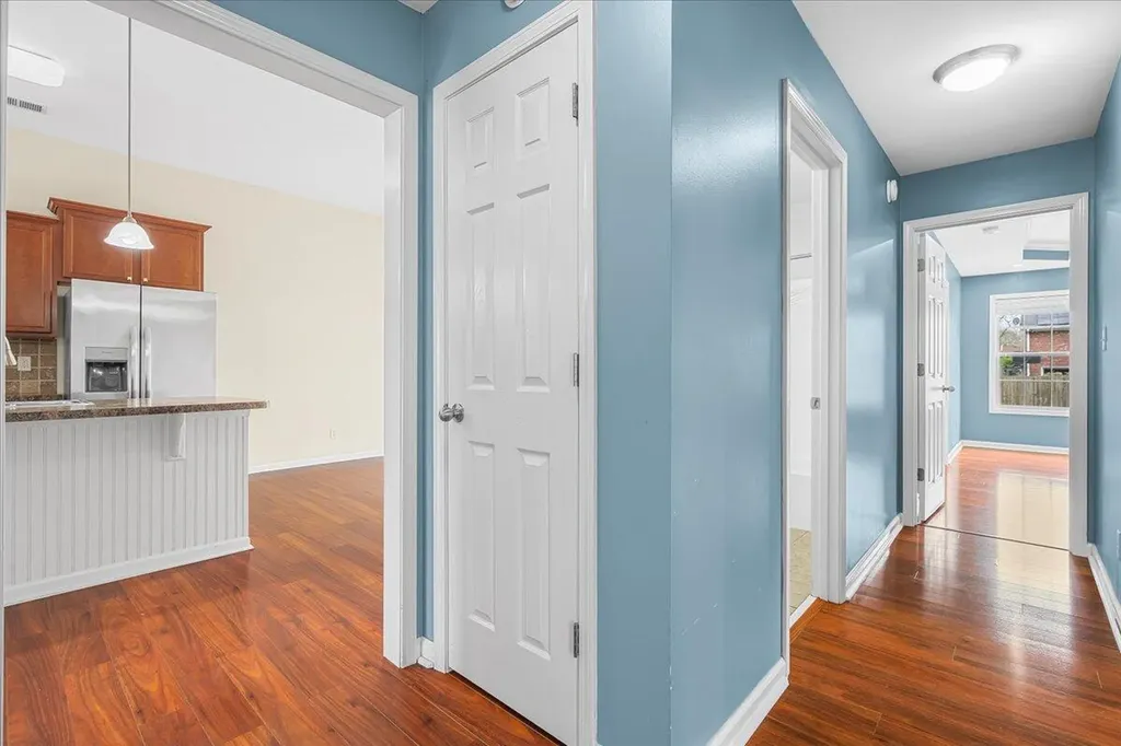 285 Gleneagles Way Versailles KY 40383