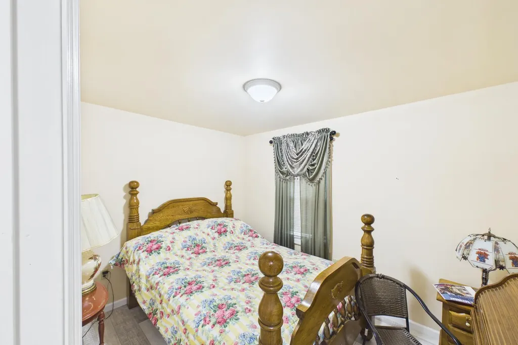 10007 Us-421 Mckee KY 40447