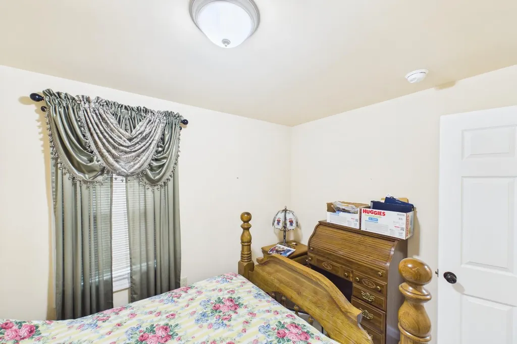 10007 Us-421 Mckee KY 40447