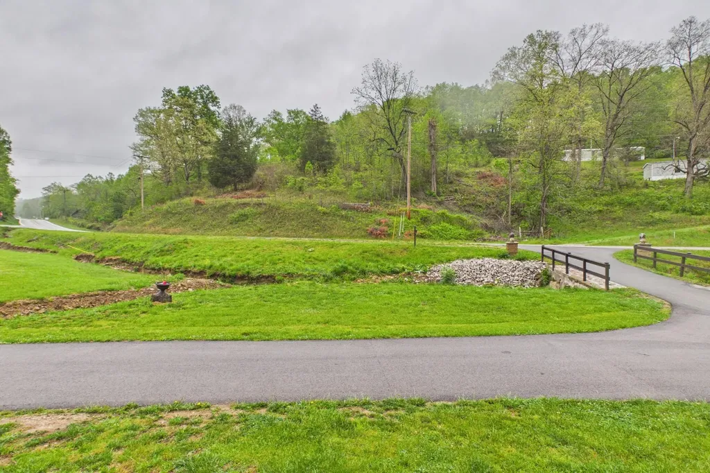 10007 Us-421 Mckee KY 40447