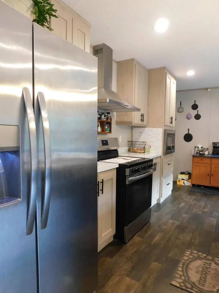 3587 Ky-219 Wallins KY 40873