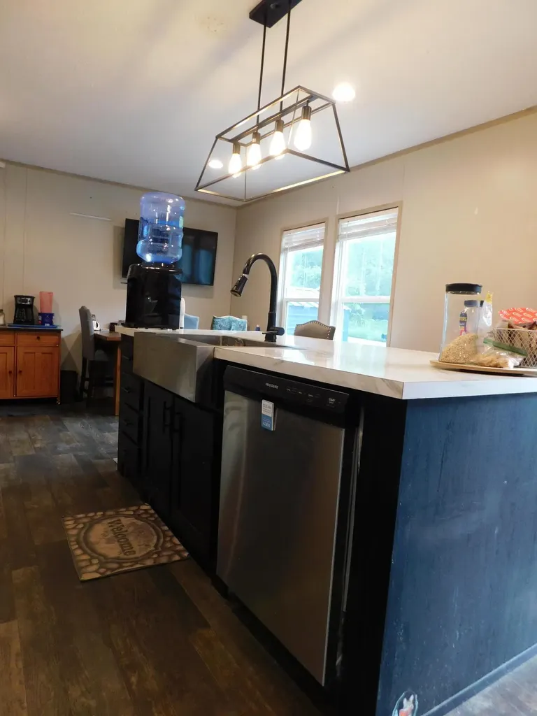 3587 Ky-219 Wallins KY 40873
