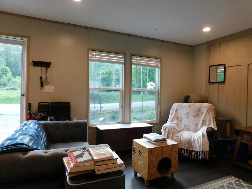 3587 Ky-219 Wallins KY 40873