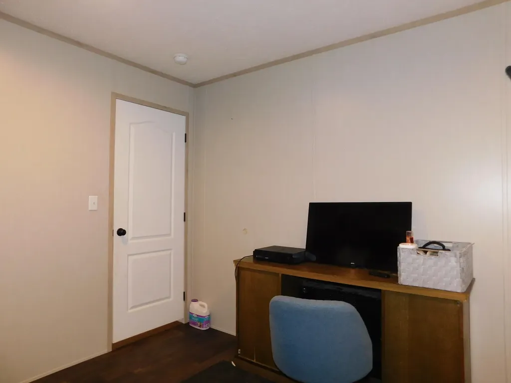 3587 Ky-219 Wallins KY 40873