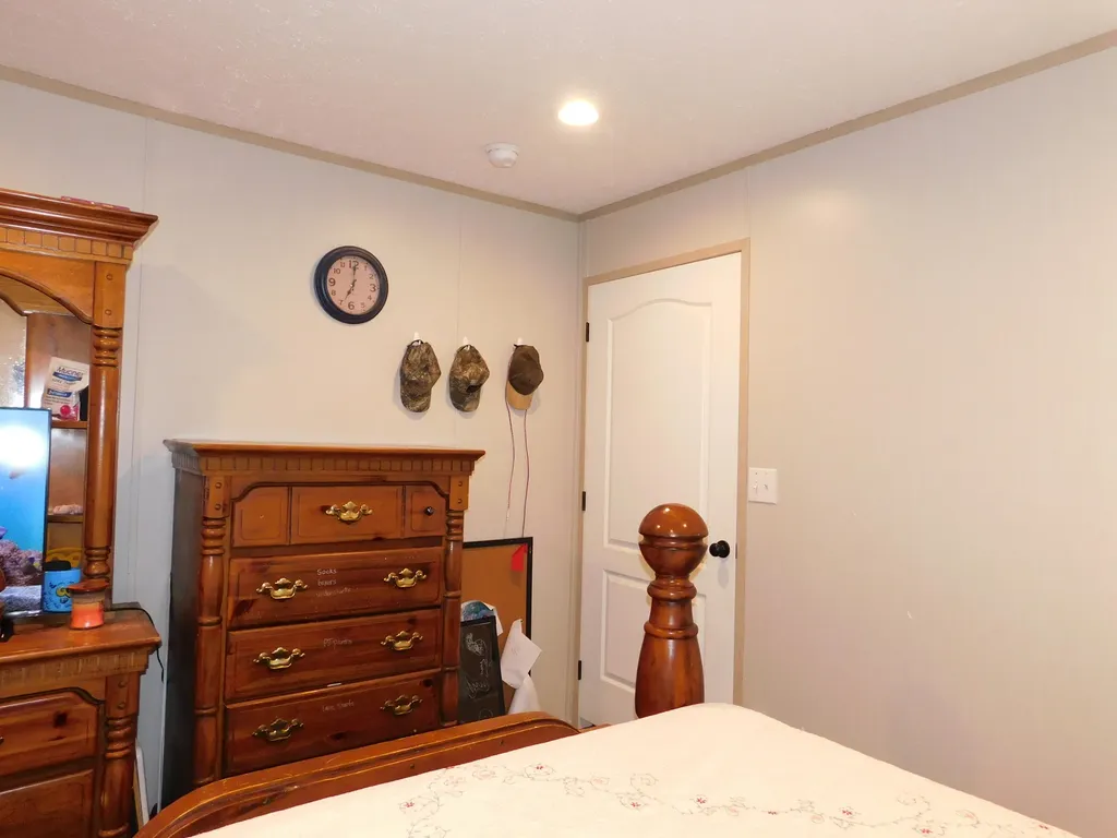 3587 Ky-219 Wallins KY 40873