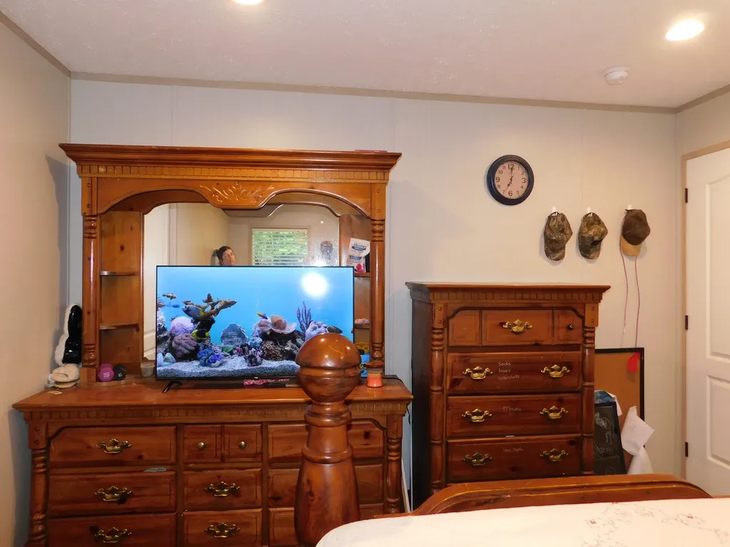 3587 Ky-219 Wallins KY 40873