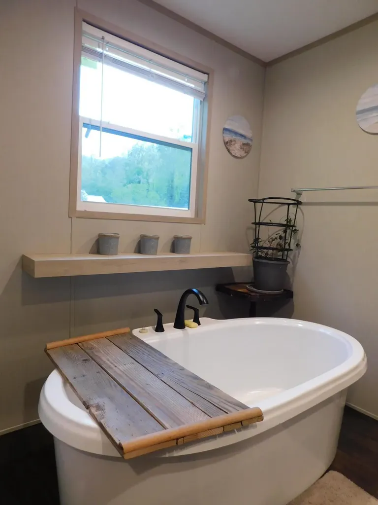 3587 Ky-219 Wallins KY 40873