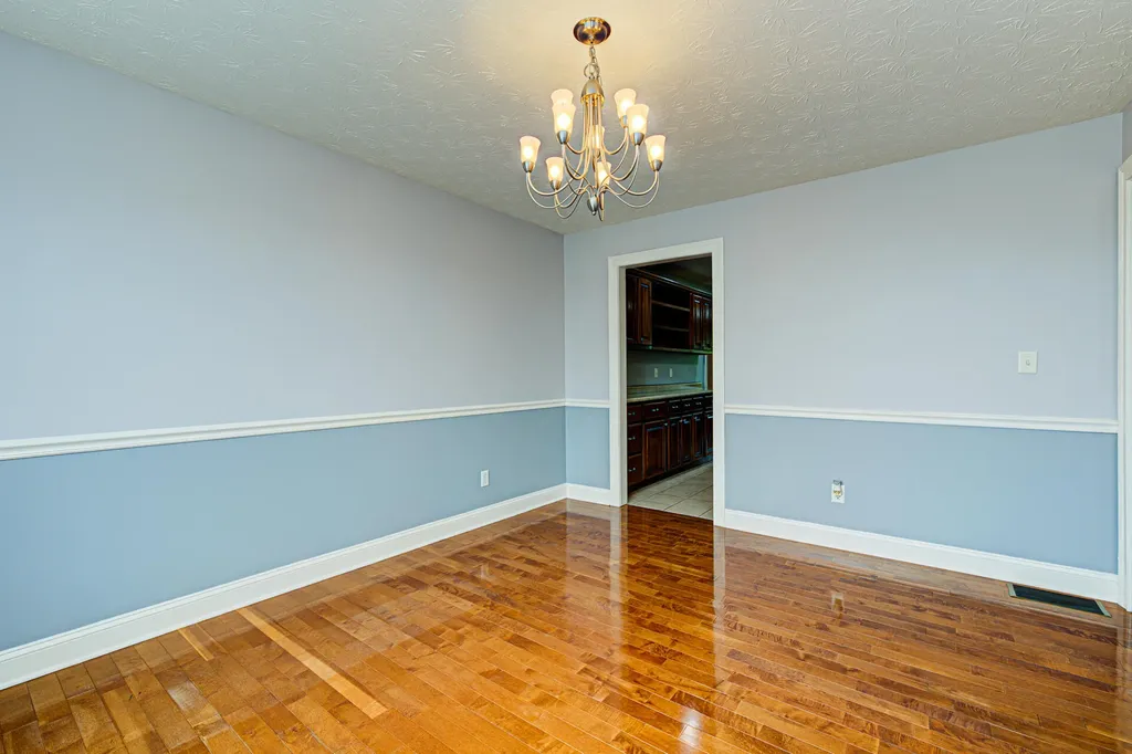1340 Diana Drive Berea KY 40403