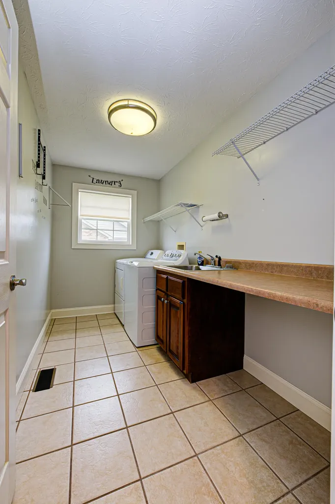 1340 Diana Drive Berea KY 40403