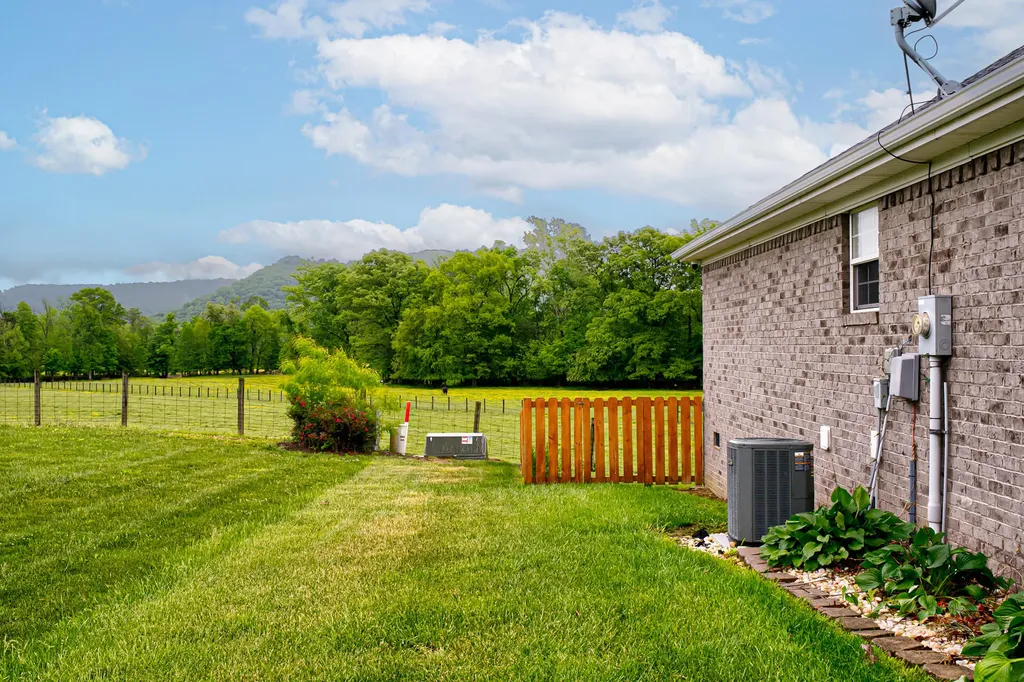 1340 Diana Drive Berea KY 40403