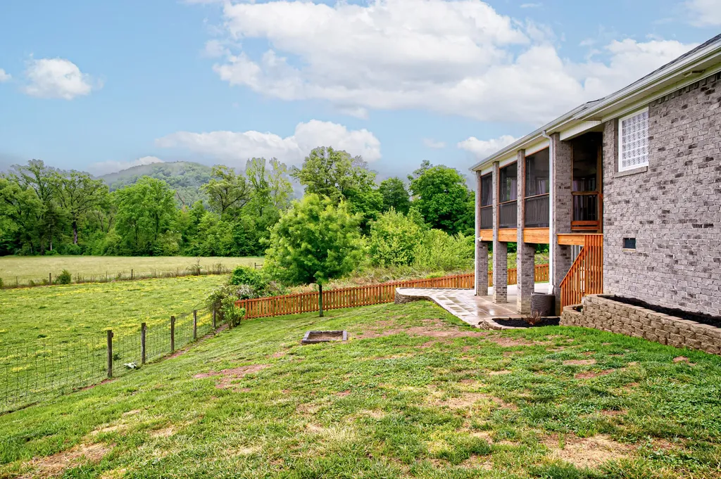 1340 Diana Drive Berea KY 40403