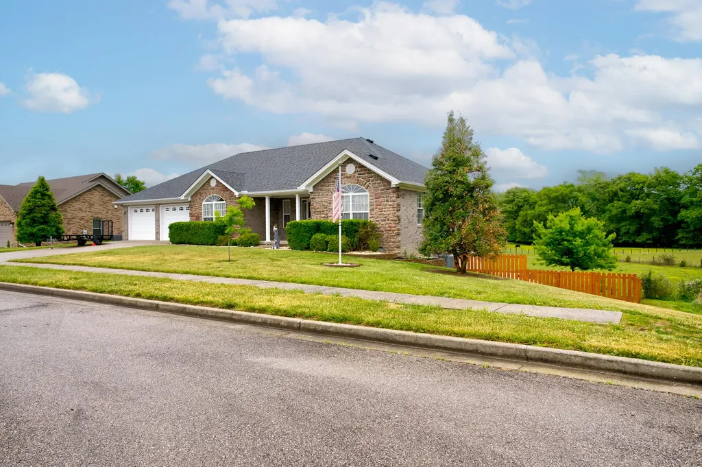 1340 Diana Drive Berea KY 40403