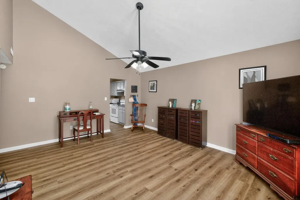 1039 River Bend Road Frankfort KY 40601