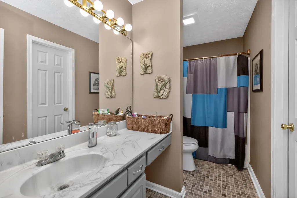 1039 River Bend Road Frankfort KY 40601
