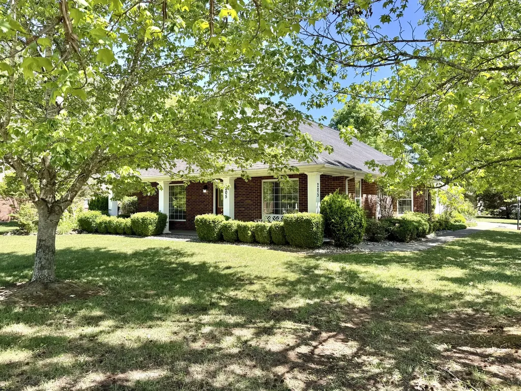 205 Chestnut Oak Drive Somerset KY 42503