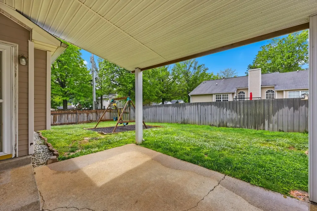 2186 Stonewood Lane Lexington KY 40509