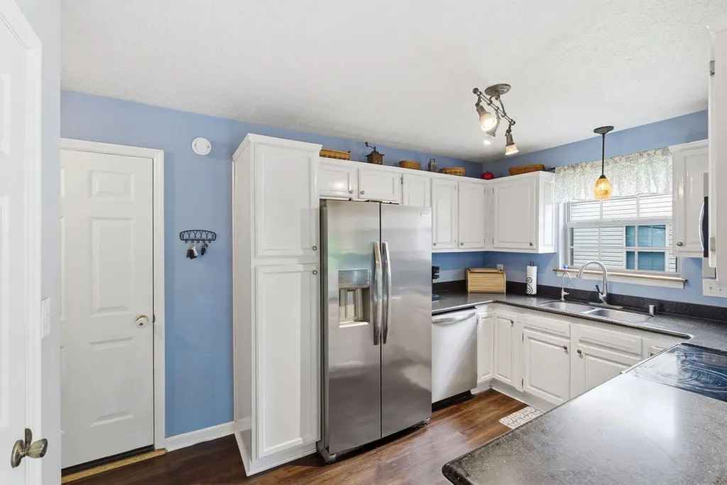 156 Barren River Boulevard Georgetown KY 40324