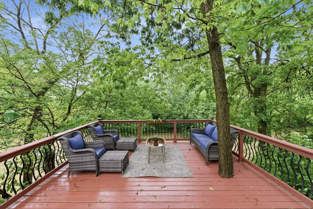 156 Barren River Boulevard Georgetown KY 40324