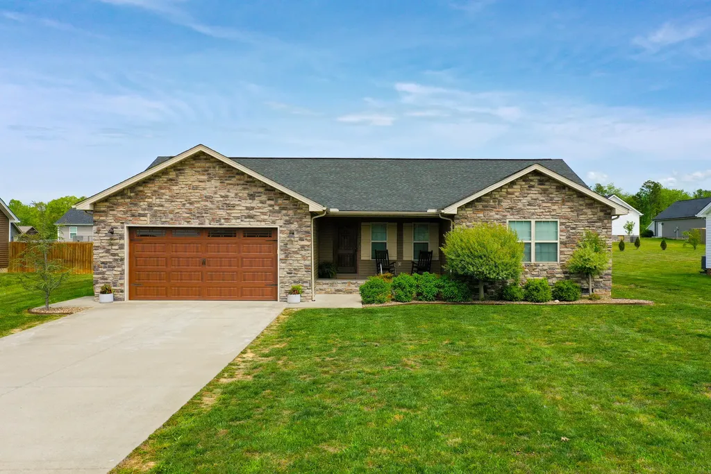 3522 Barbourville Road London KY 40744