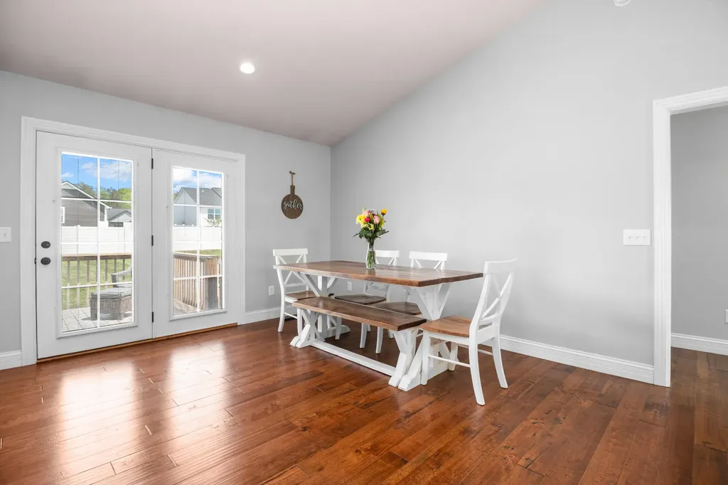 3522 Barbourville Road London KY 40744