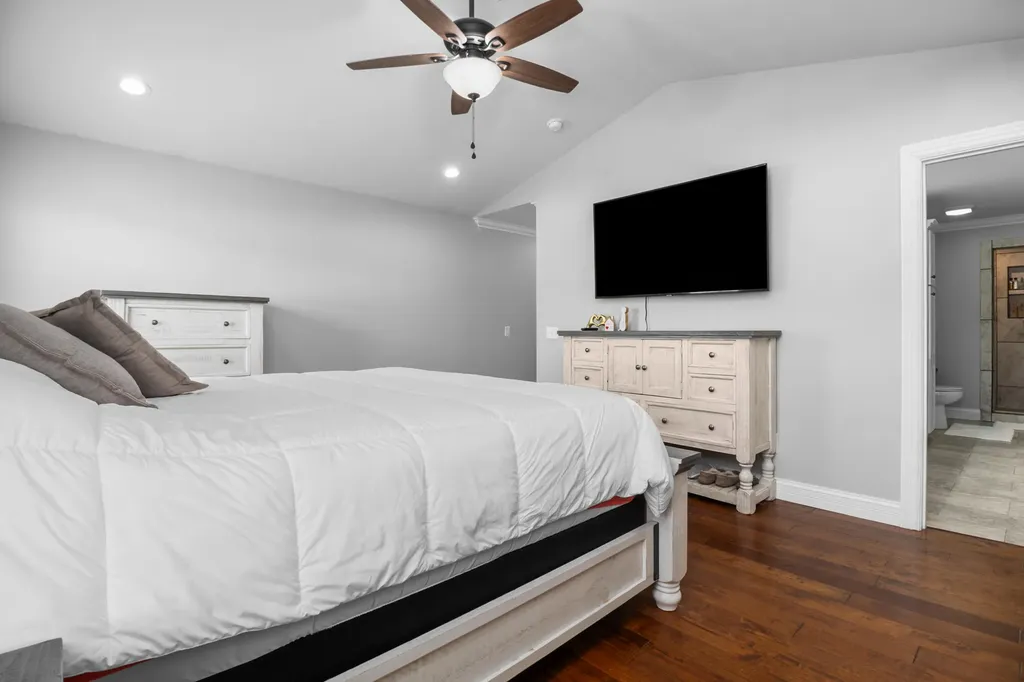 3522 Barbourville Road London KY 40744