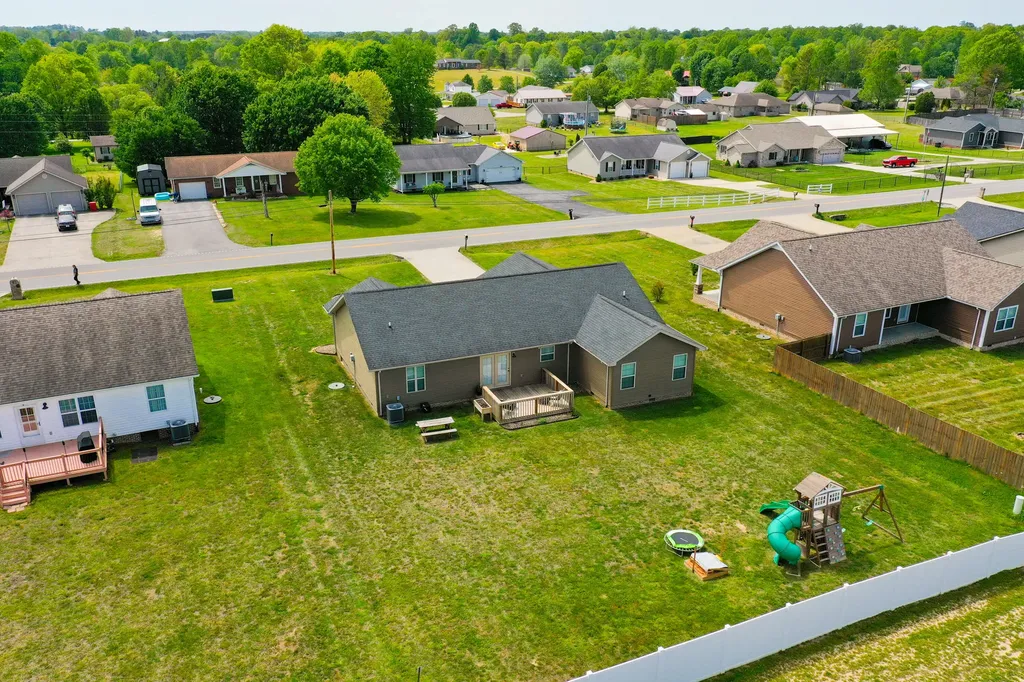 3522 Barbourville Road London KY 40744