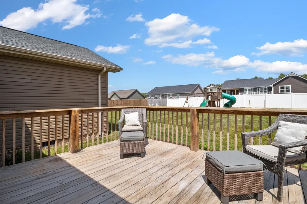 3522 Barbourville Road London KY 40744