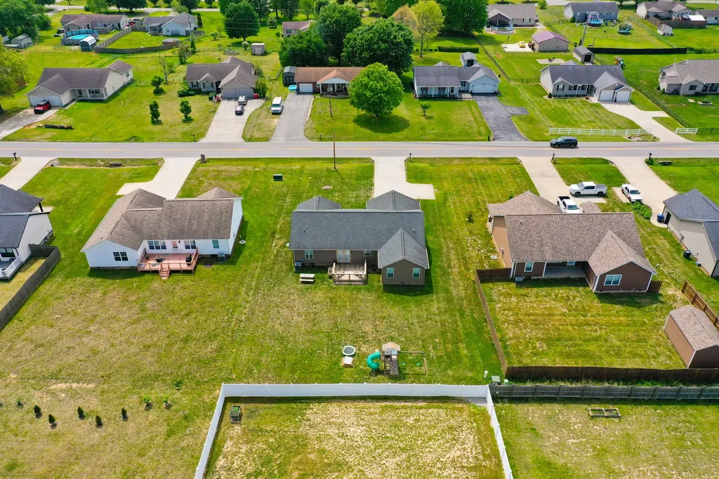 3522 Barbourville Road London KY 40744