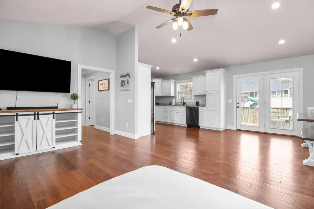 3522 Barbourville Road London KY 40744