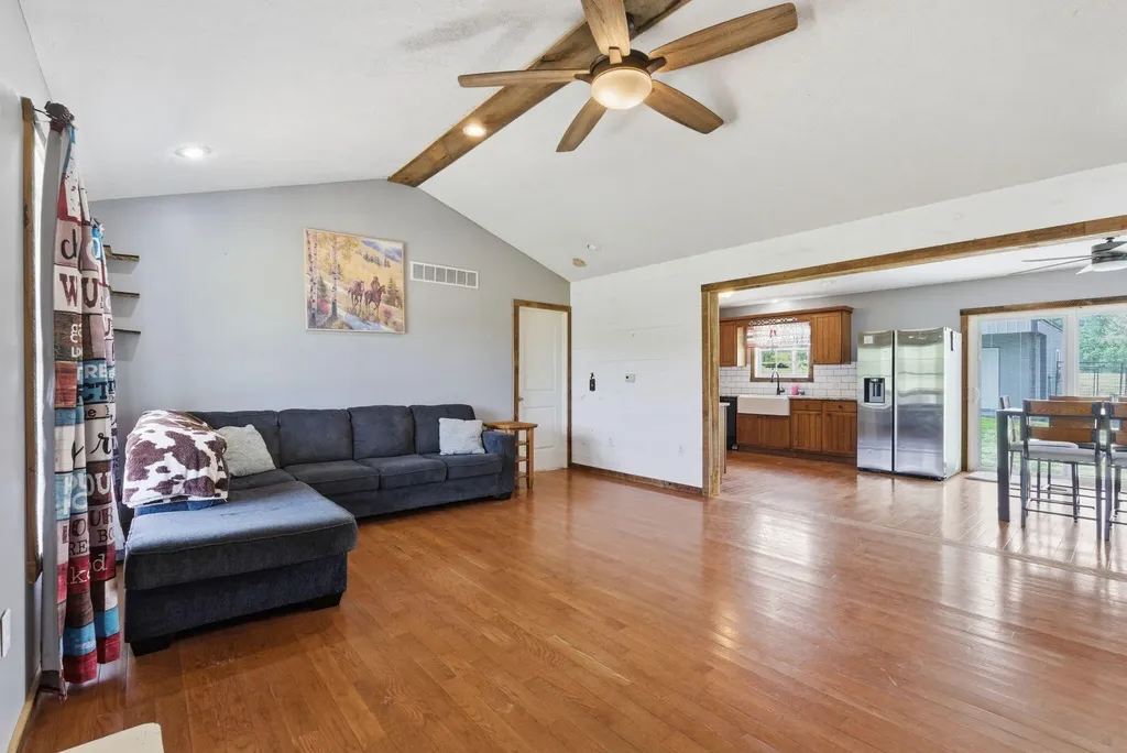 1782 Harris Creek Road Stanford KY 40484