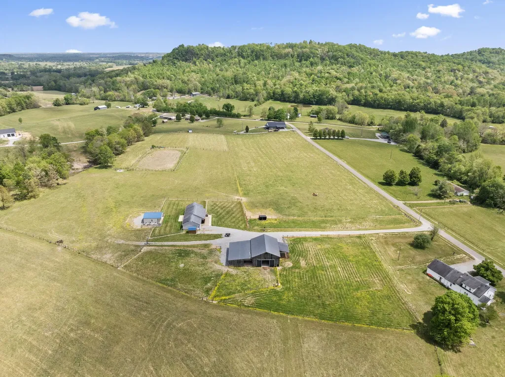 1782 Harris Creek Road Stanford KY 40484