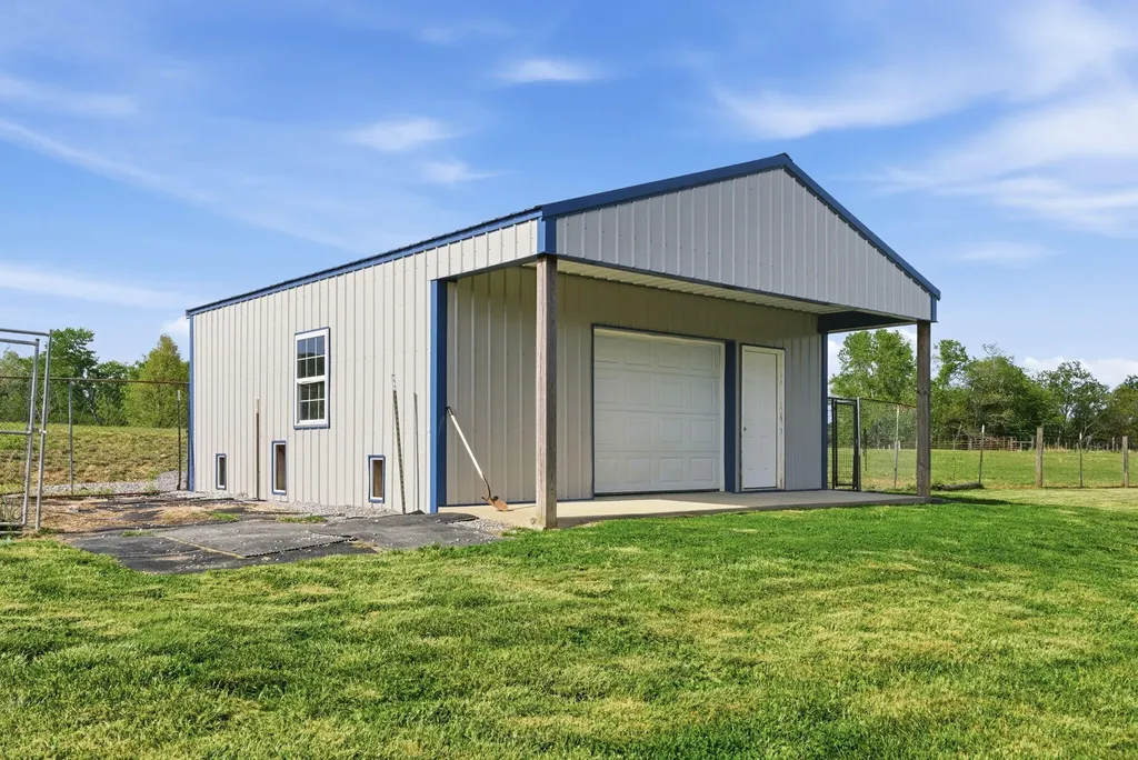 1782 Harris Creek Road Stanford KY 40484