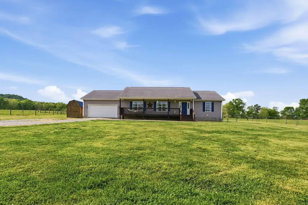 1782 Harris Creek Road Stanford KY 40484