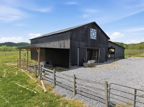 1782 Harris Creek Road Stanford KY 40484