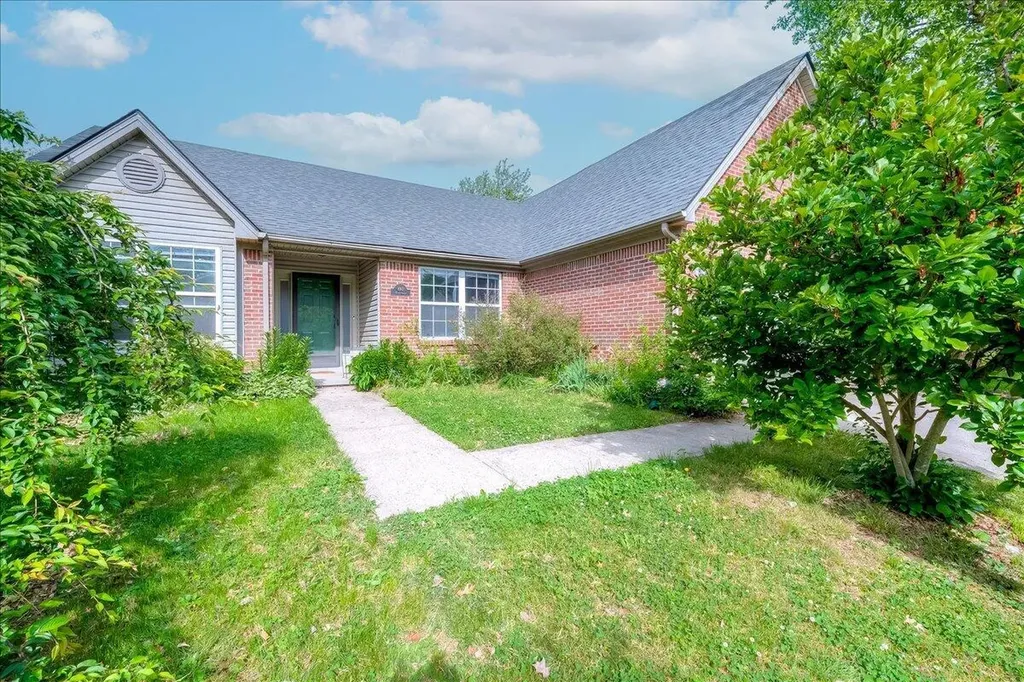 880 Burkewood Drive Lexington KY 40509