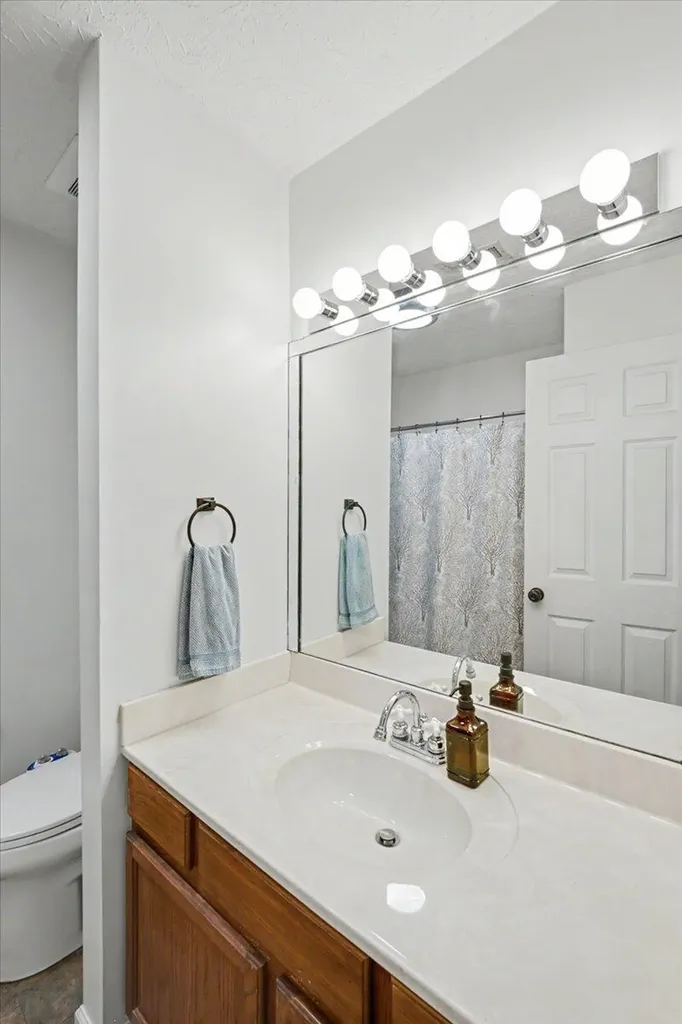 880 Burkewood Drive Lexington KY 40509