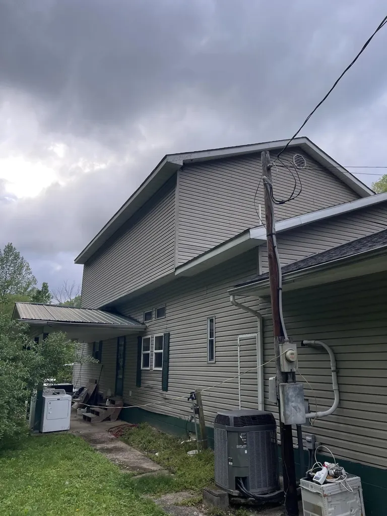 395 High Rock Road Hazard KY 41701