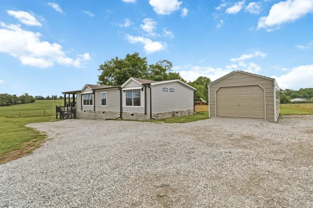 1255 Elrod Road Somerset KY 42503