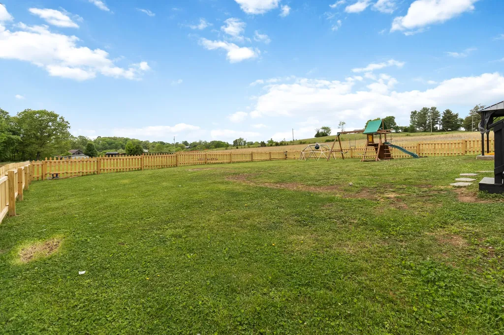 1255 Elrod Road Somerset KY 42503