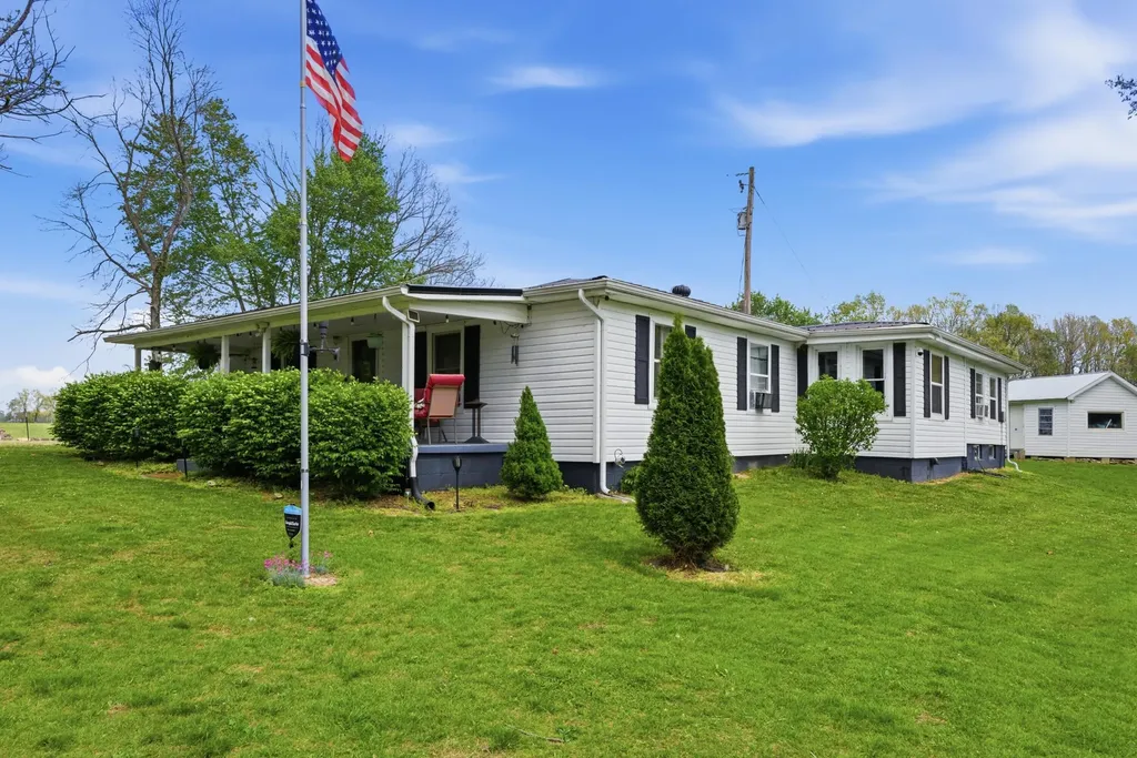 595 Ky-2002 Mckee KY 40447