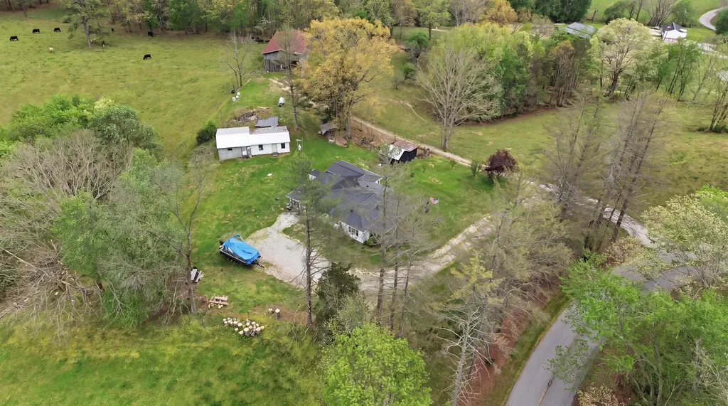 595 Ky-2002 Mckee KY 40447