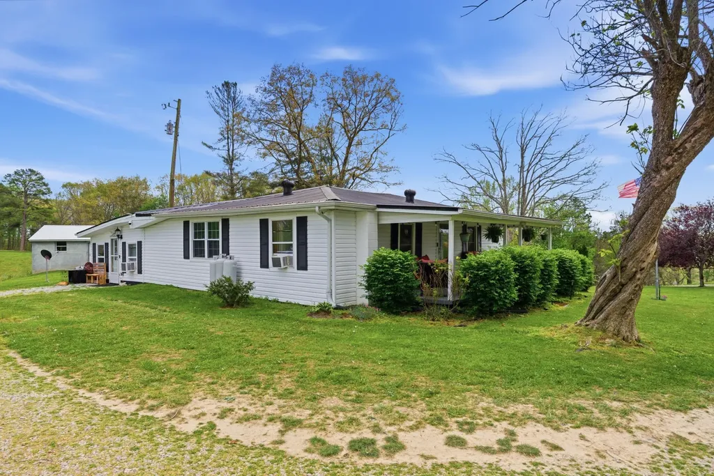 595 Ky-2002 Mckee KY 40447