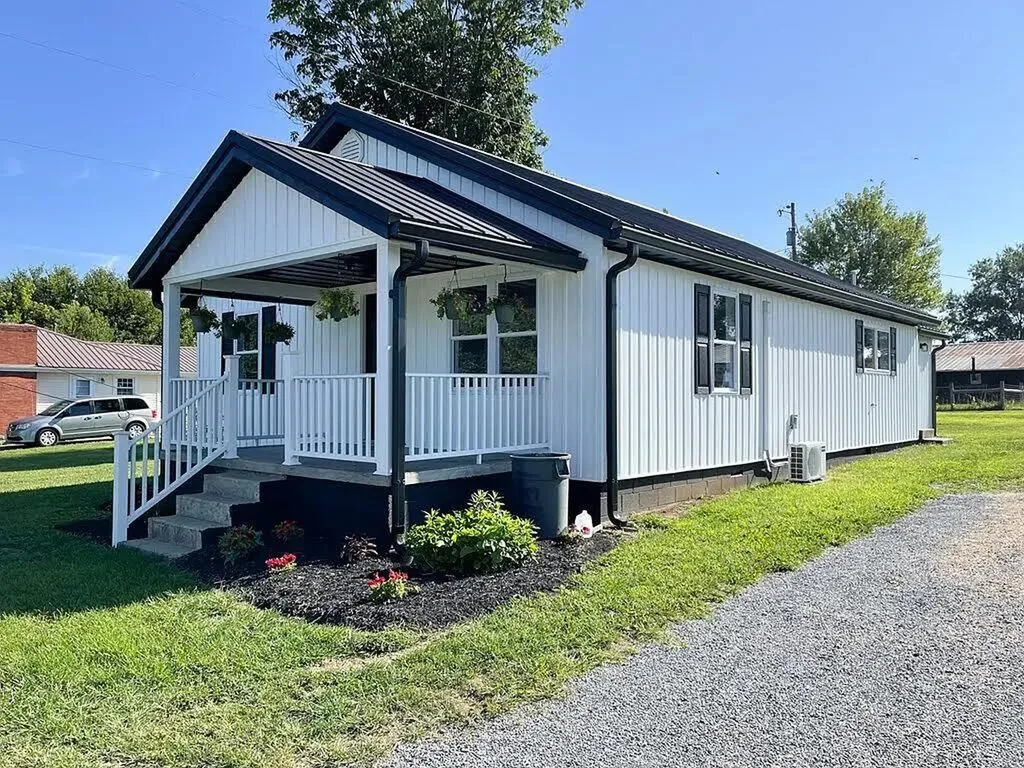 270 Forest Drive Sharpsburg KY 40374