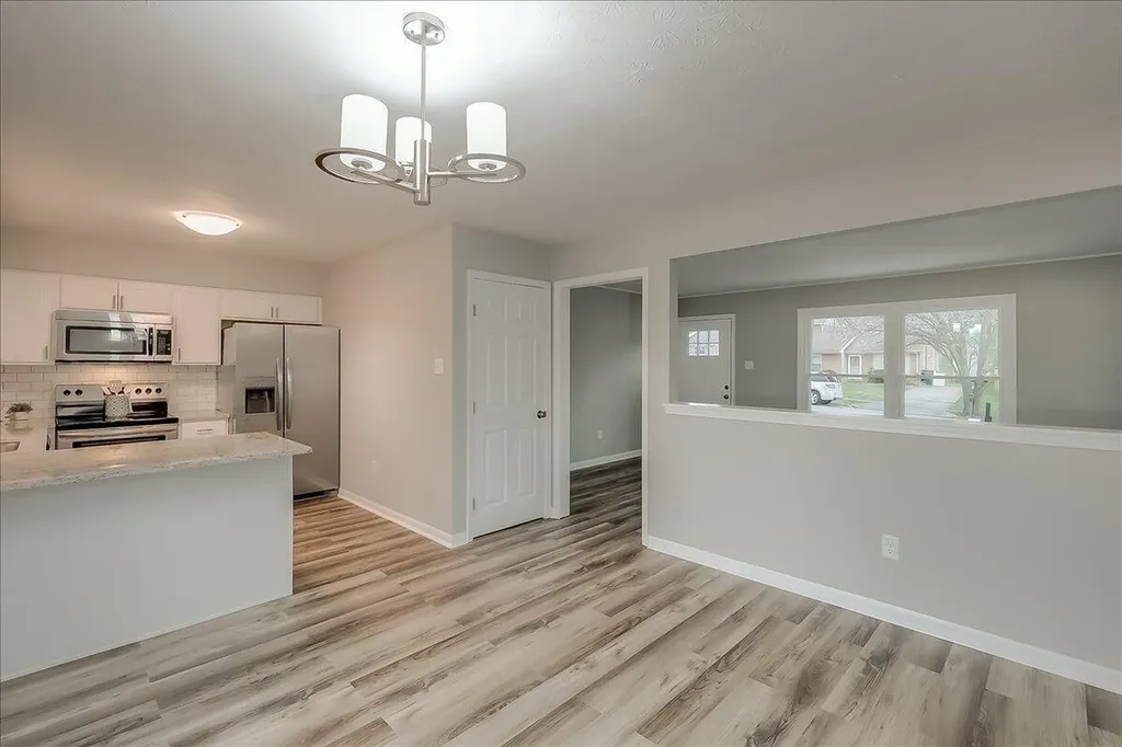 3208 Mirror Lake Drive Lexington KY 40515