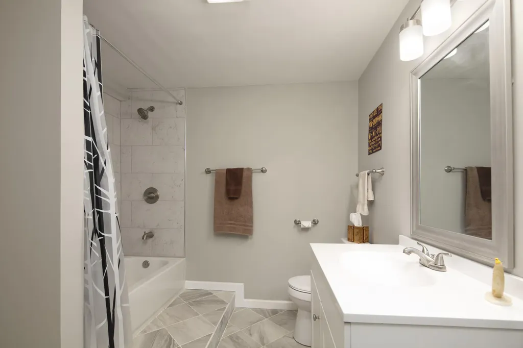 3208 Mirror Lake Drive Lexington KY 40515