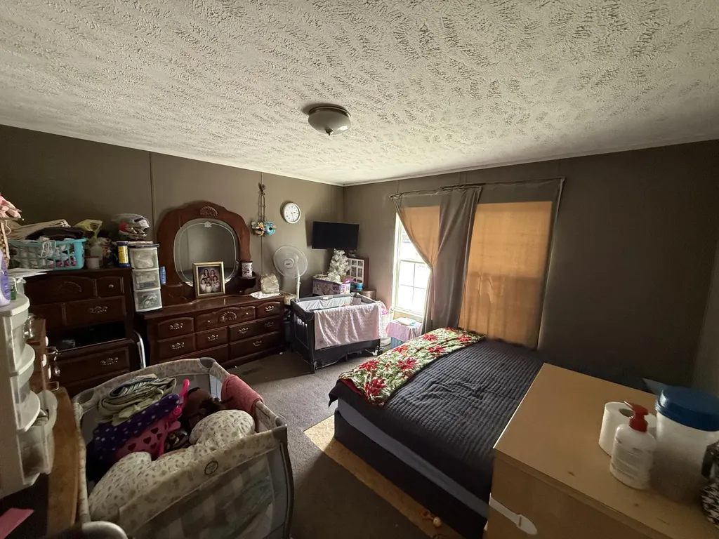 2508 Amos Ridge Road Frenchburg KY 40322