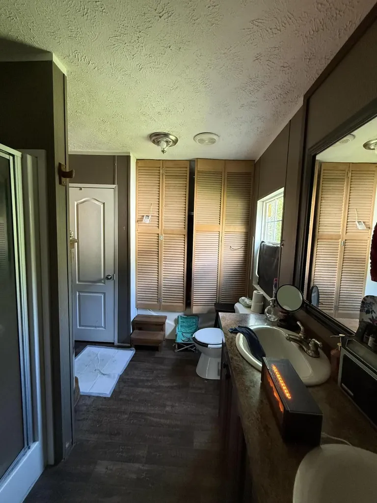 2508 Amos Ridge Road Frenchburg KY 40322
