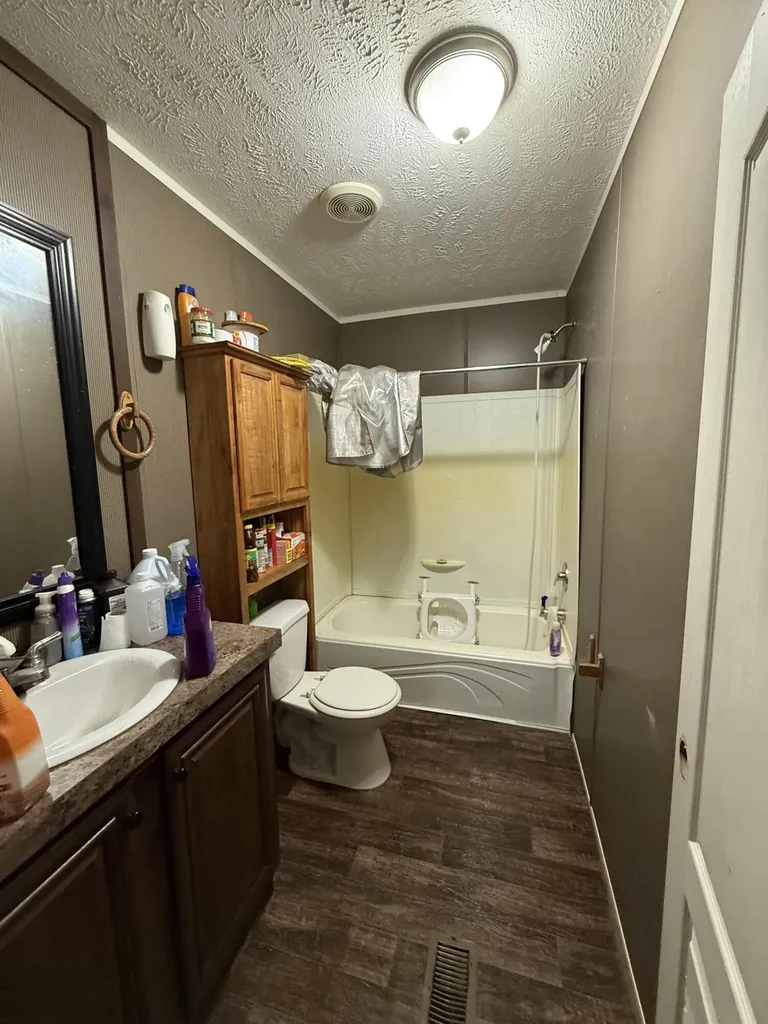 2508 Amos Ridge Road Frenchburg KY 40322